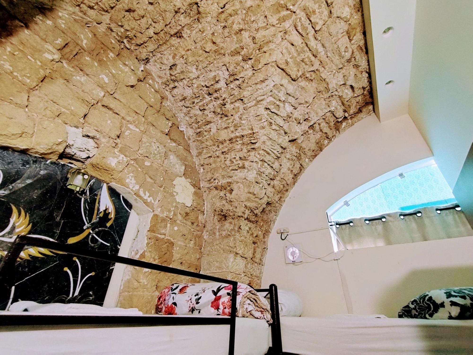 Polihosts Old Jaffa Hostel Tel Aviv Ngoại thất bức ảnh