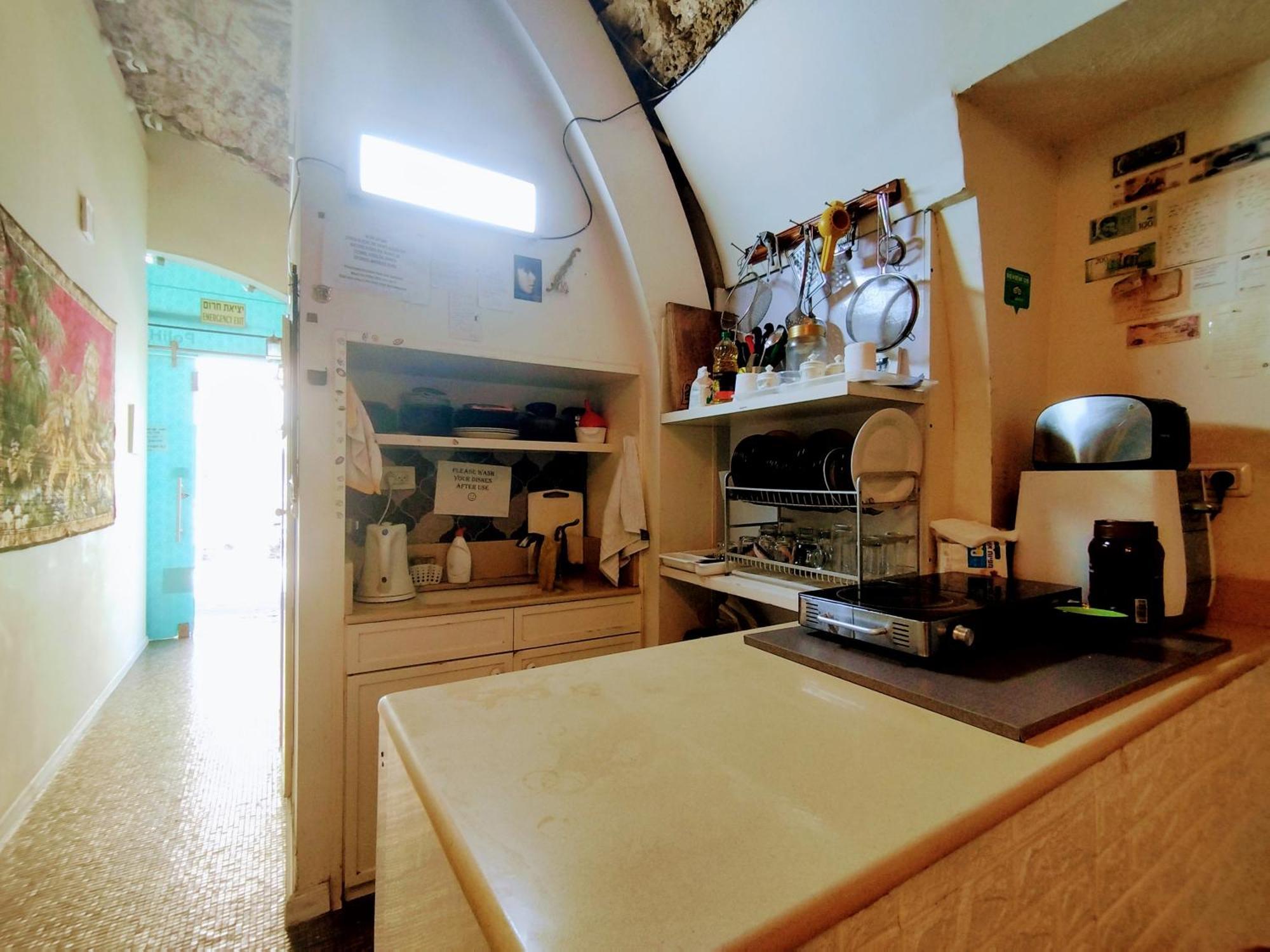 Polihosts Old Jaffa Hostel Tel Aviv Ngoại thất bức ảnh